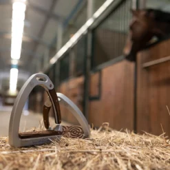 Veiligheidsbeugels Innova Riding Dynamic Zilver -Rij Gerei Verkoop veiligheidsbeugels innova riding dynamic zilver 1500x1500 183300